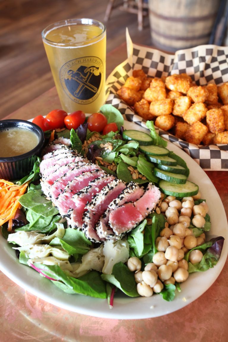 Menu Cannon Beach Hardware